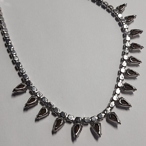 Vintage Rhinestone Elegant Silver Necklace Cup Chain Prong Set Box Clasp - Picture 3 of 6